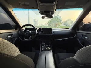 2021 نيسان روج SV