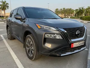 2021 نيسان روج SV