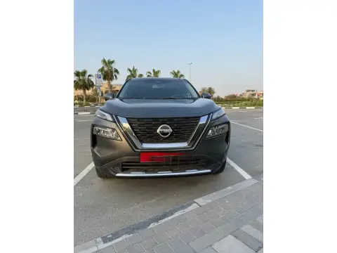 2021 نيسان روج SV