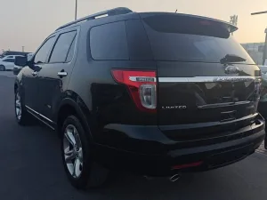 2015 فورد اكسبلورر Limited