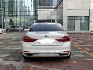 2016 بي أم دابليو الفئة - 7 740Li
