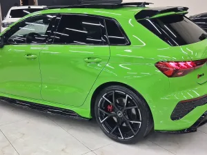 2025 اودي ار اس ٣ No Trim