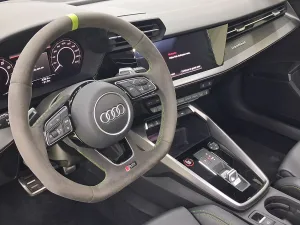 2025 اودي ار اس ٣ No Trim