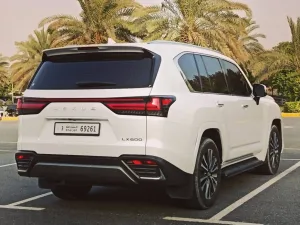2022 Lexus LX600 Prestige