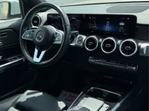 2022 Mercedes-Benz GLB GLB250