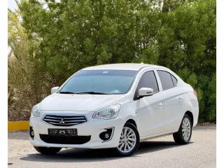 2020 Mitsubishi Attrage في Dubai سيارة مستعملة