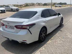2024 تويوتا كامري S