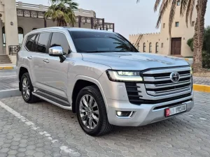 2022 تويوتا لاند كروزر VXR