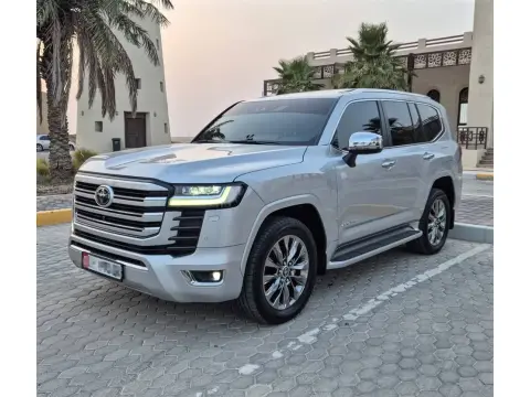 2022 تويوتا لاند كروزر VXR