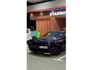2016 Dodge Challenger في Abu Dhabi سيارة مستعملة