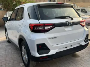 2023 Toyota Raize XLE