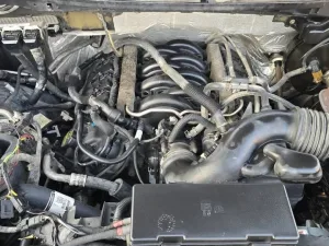 2012 فورد أف ١٥٠ Lariat