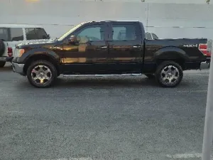 2012 فورد أف ١٥٠ Lariat