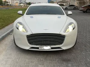 2017 استون مارتن رابيد Standard