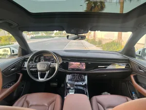 2019 اودي كيو ٨ Prestige