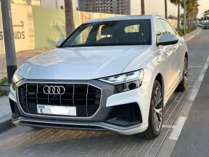 2019 اودي كيو ٨ Prestige
