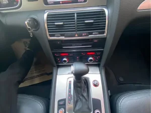 2012 اودي كيو٧ Premium Plus