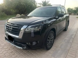 2022 نيسان باثفايندر SL