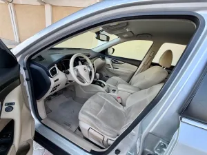 2016 نيسان اكس تريل SL