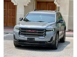 2023 GMC Acadia في Ajman سيارة مستعملة