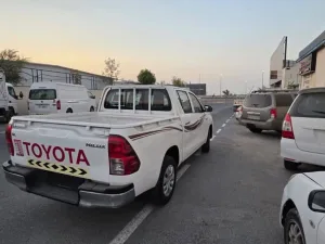 2019 تويوتا هايلوكس SR