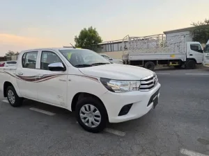 2019 تويوتا هايلوكس SR