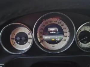 2014 مرسيدس-بنز الفئة - E E300