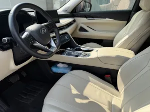2024 Infiniti Q60 LUXE AWD