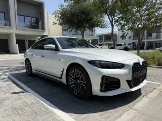 2025 BMW 4-Series في Abu Dhabi سيارة مستعملة