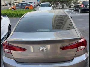 2020 هيونداي النترا SE