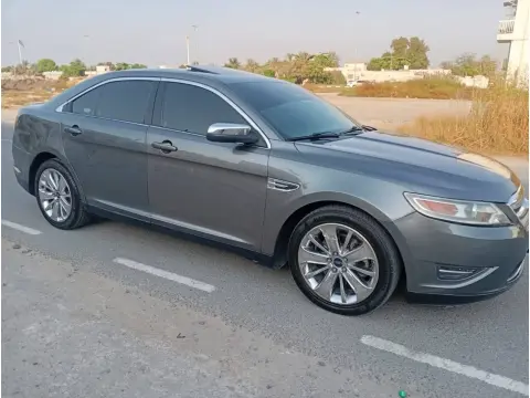 2012 فورد طوروس SE