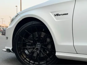 2012 مرسيدس-بنز سي ال اس CLS63 AMG