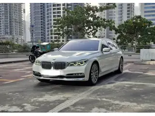 2016 BMW 7-Series in Dubai used car