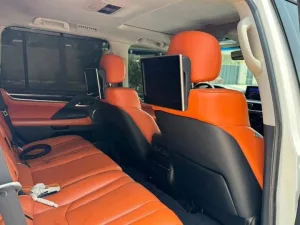 2017 Lexus LX LX570