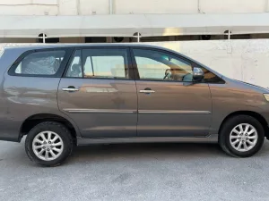 2015 Toyota Innova 2.7 GX 8 ST