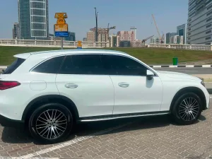 2025 Mercedes-Benz GLC GLC250
