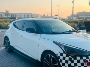 2016 Hyundai Veloster standard