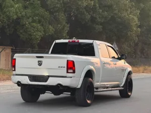 2015 دودج رام 2500