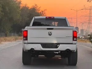 2015 دودج رام 2500