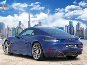 2025 بورش كايمن GTS